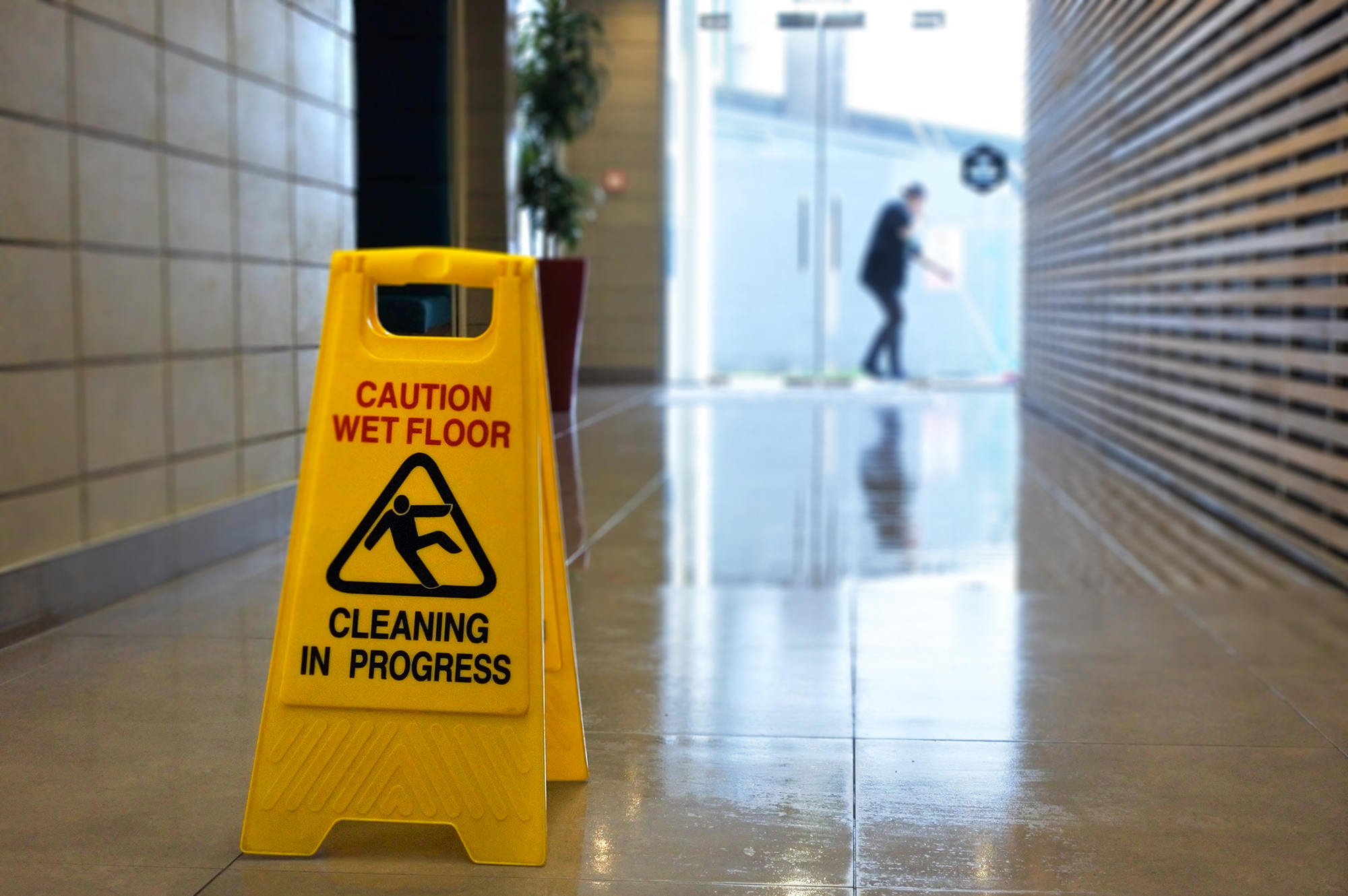 Claiming for slips and falls on wet floors
