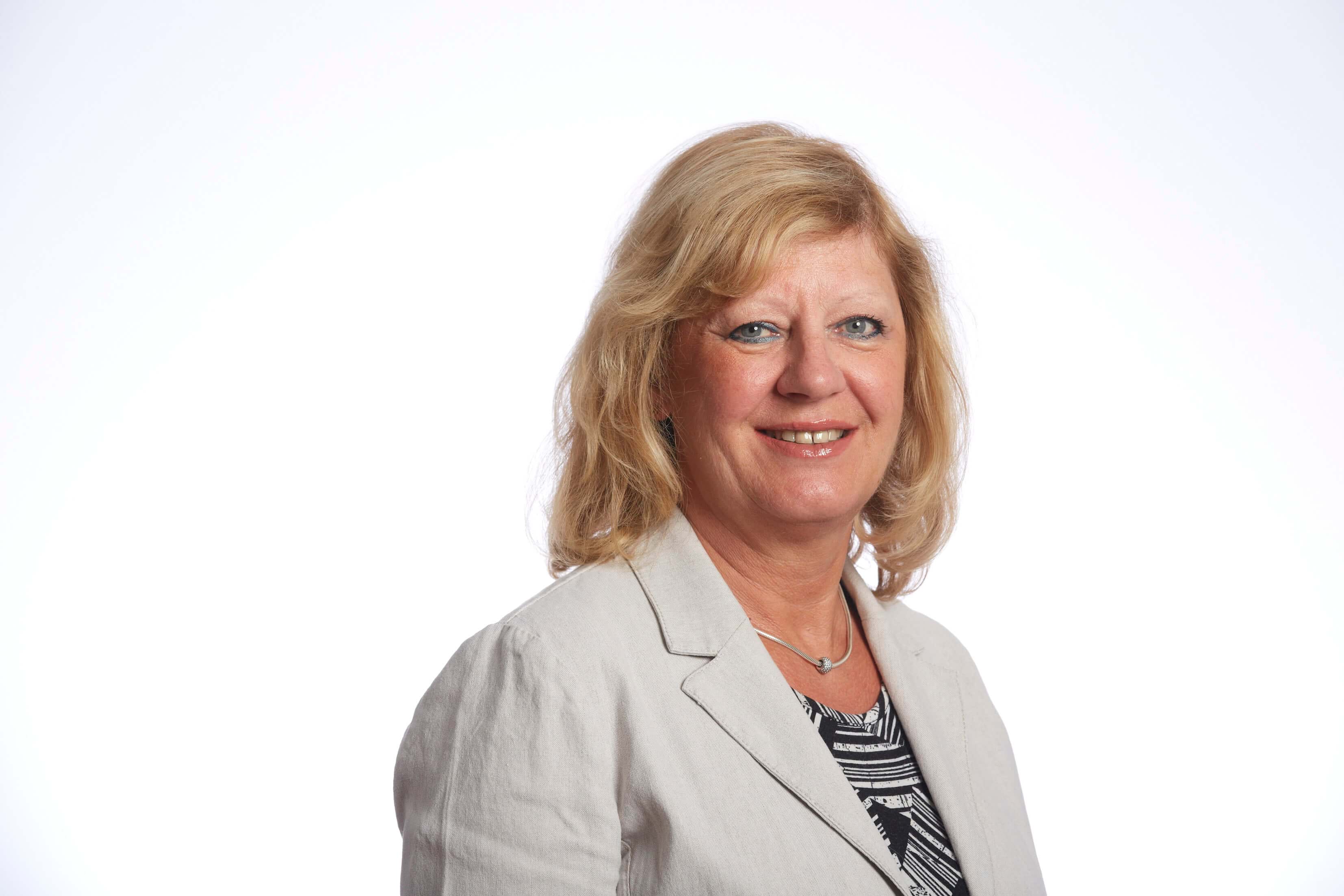 thompsons solicitors asbestos disease solicitor yvonne peel