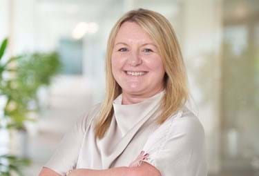 Lyndsay Gibbons